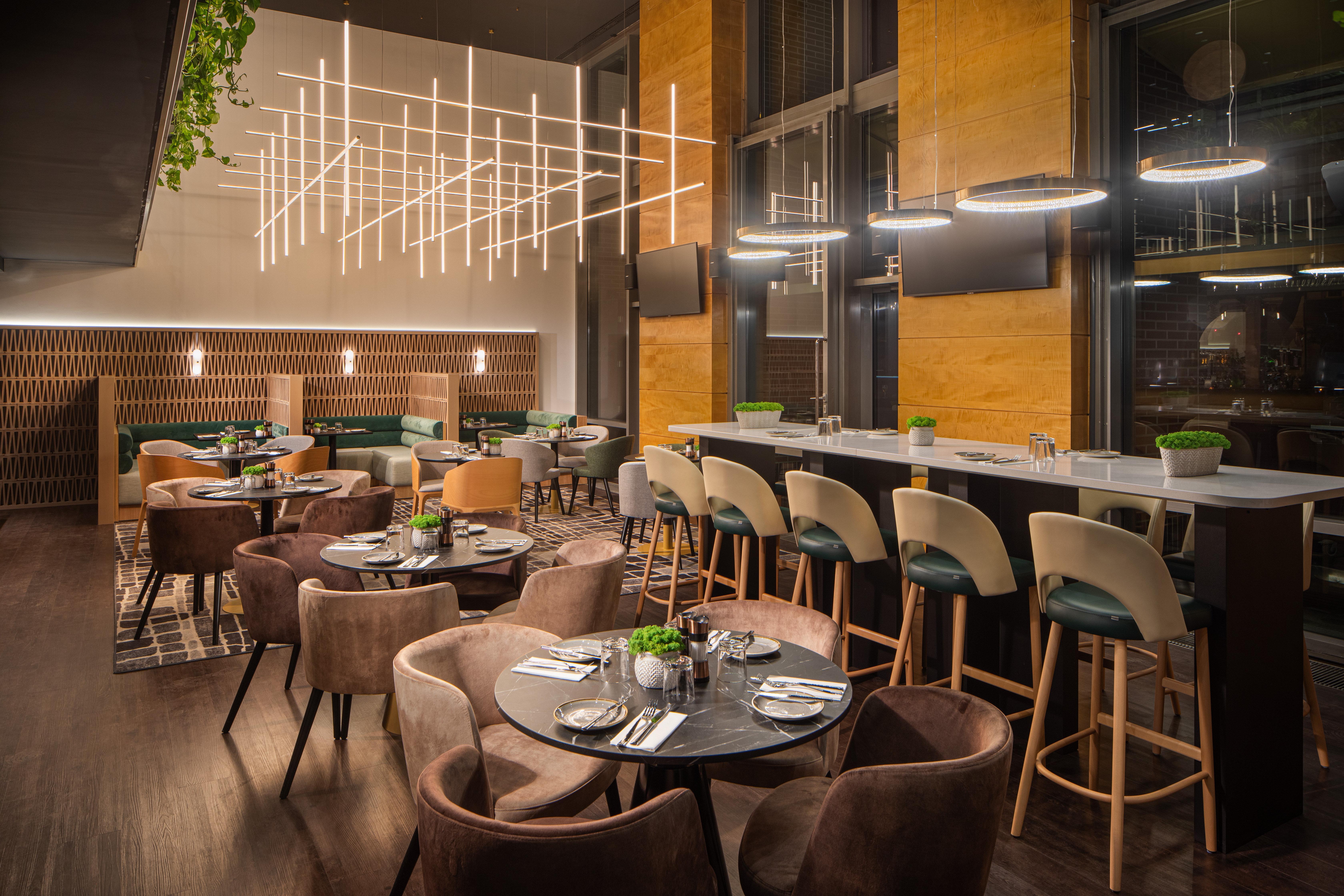 Crowne Plaza By Ihg מלון