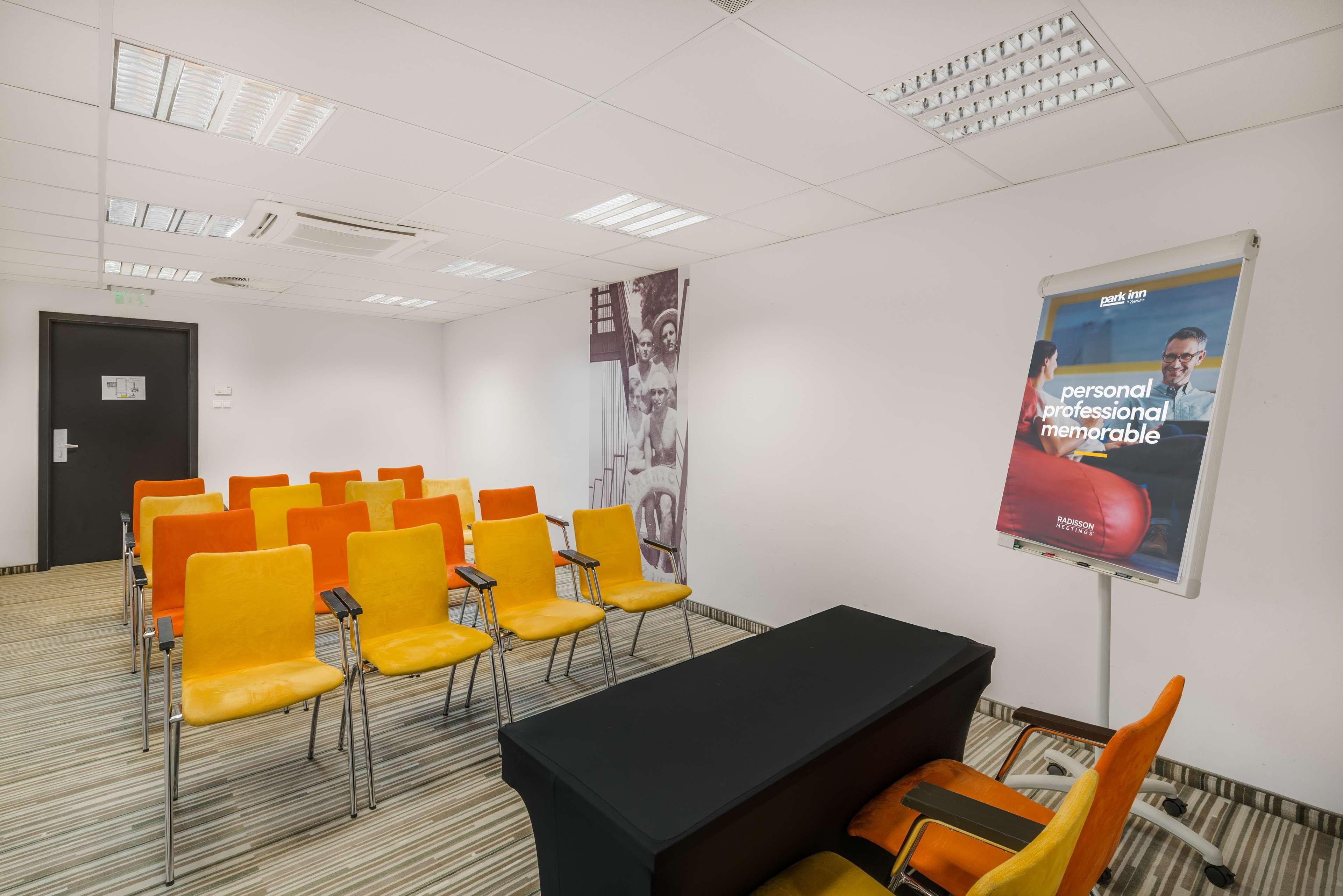 מלון Crowne Plaza By Ihg בודפשט
