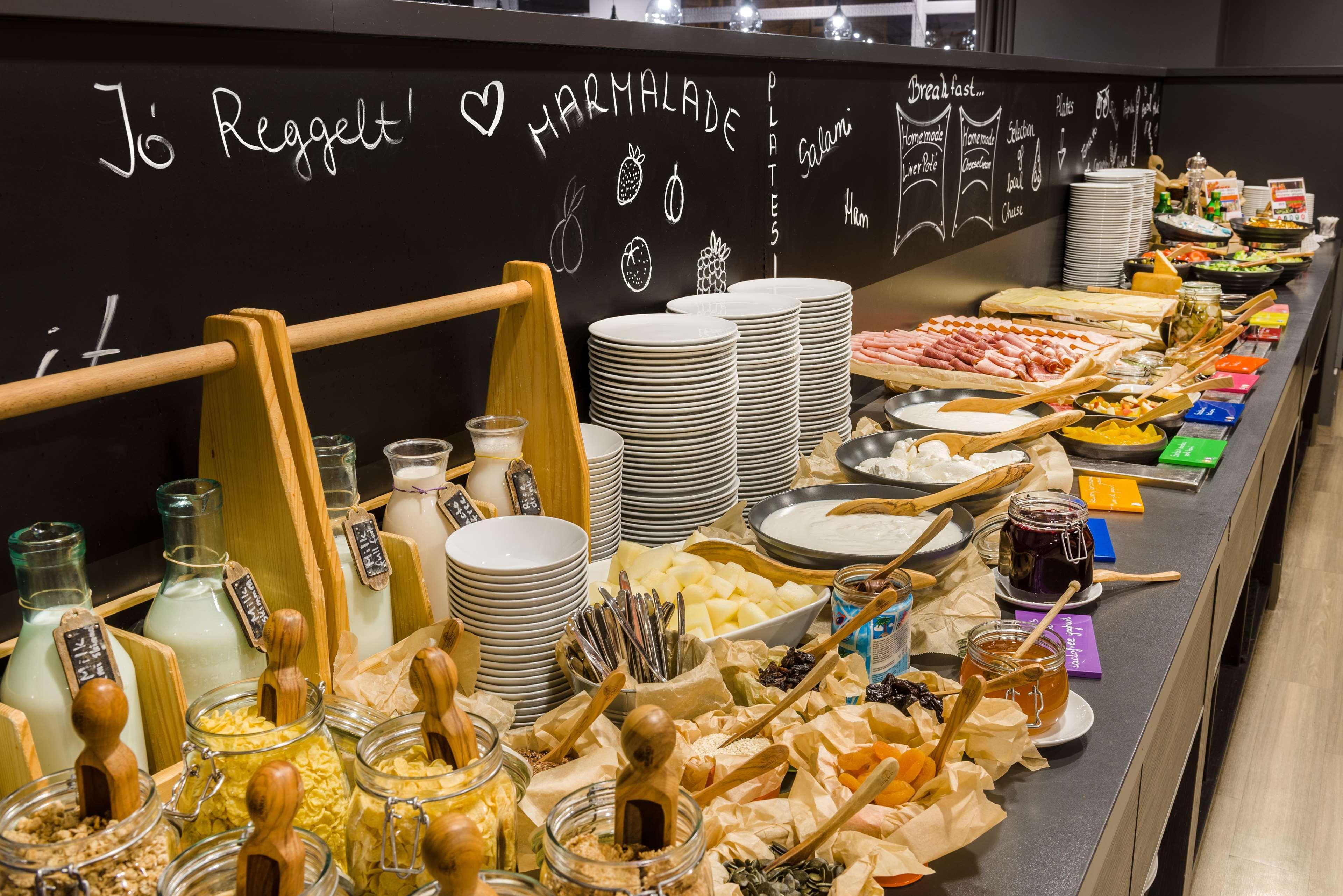 Crowne Plaza Budapest, An Ihg
