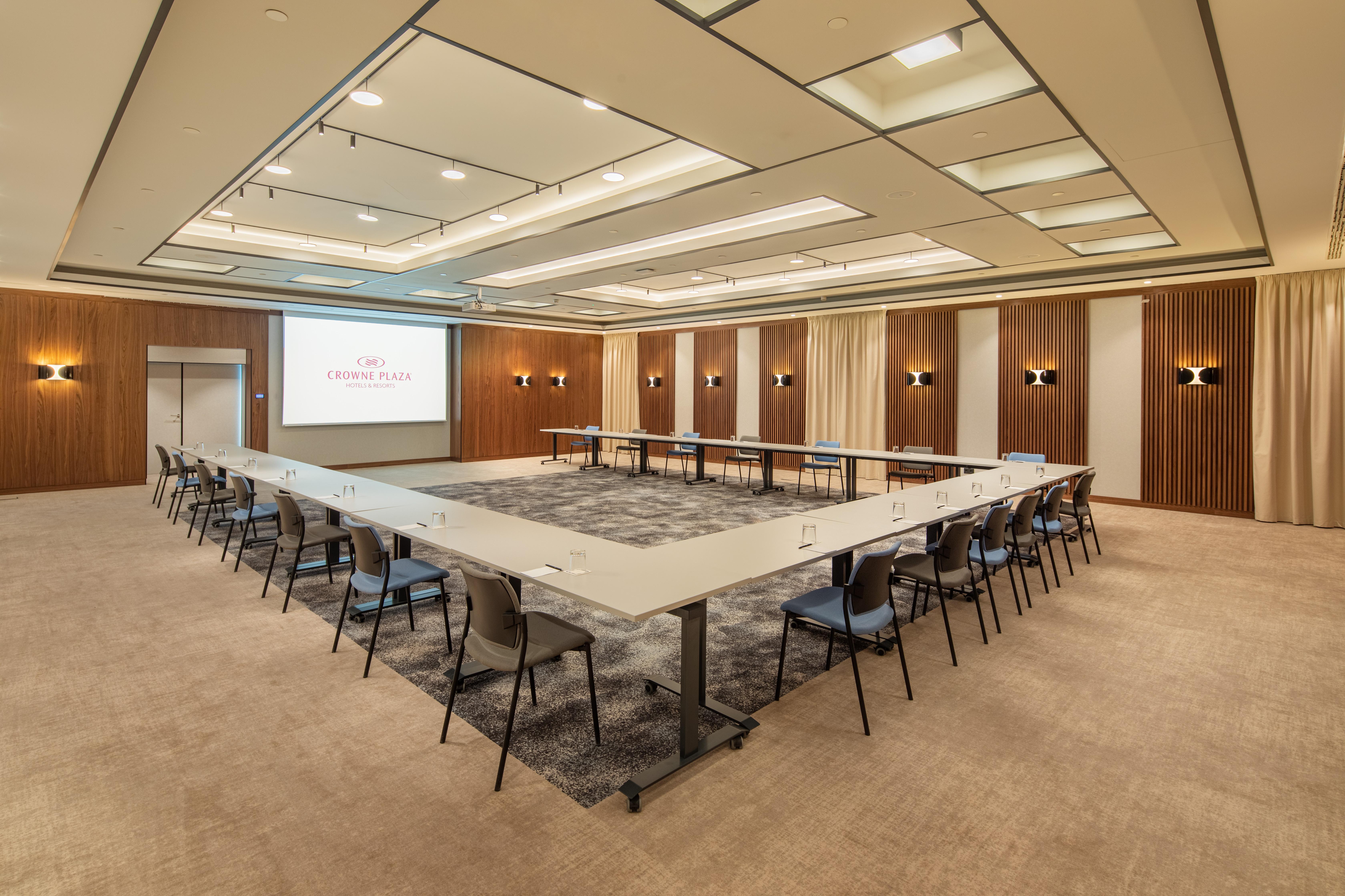 Hotel Crowne Plaza Budapest, An Ihg Budapeszt