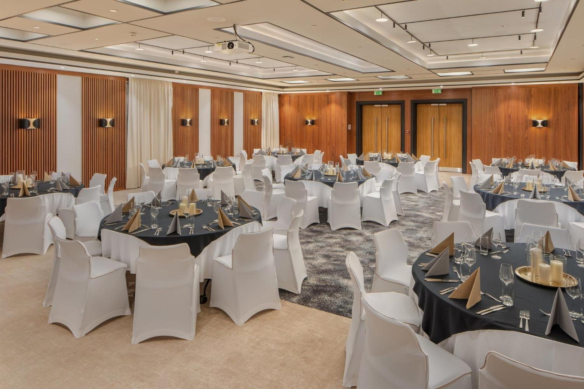 Crowne Plaza By Ihg Budapest