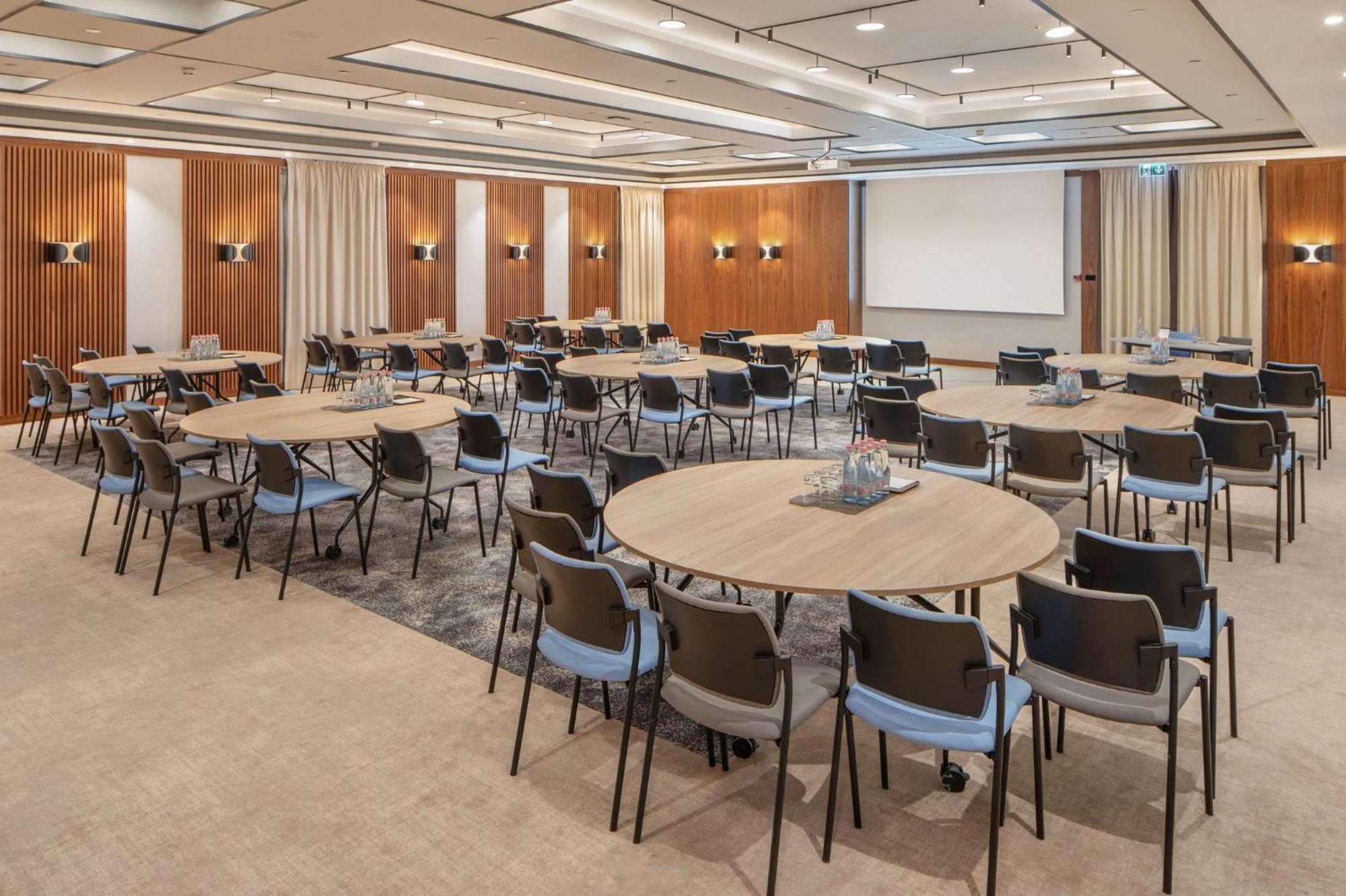 Hotel Crowne Plaza Budapest, An Ihg Budapeszt